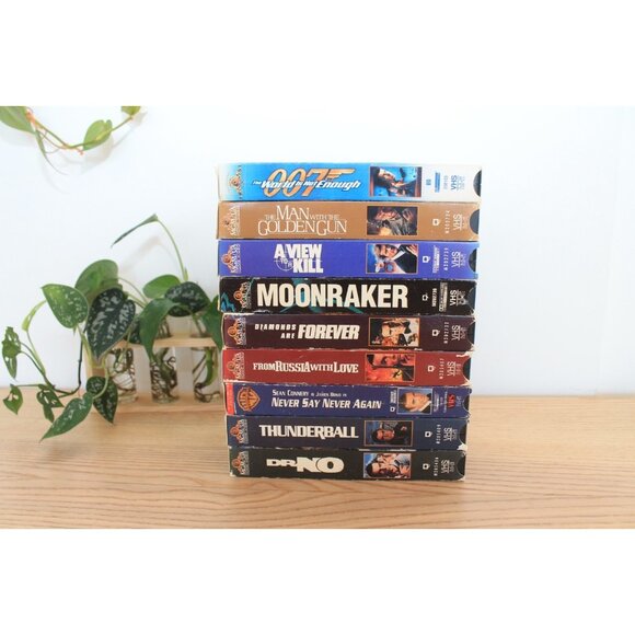 James Bond 007 VHS Colletction Lot of 9 - TESTED and WORKING. - Picture 5 of 17